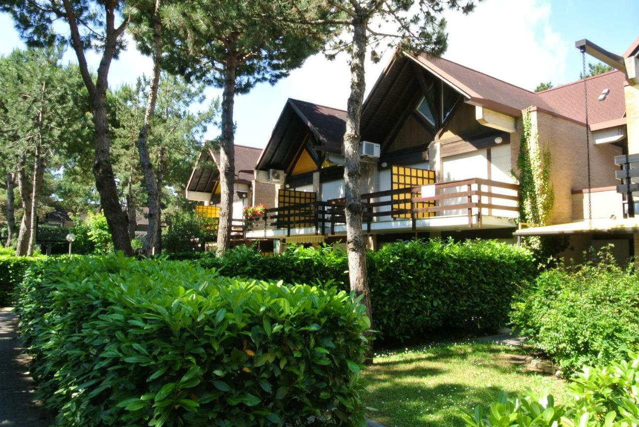 Villa Riviera 56 Lignano Sabbiadoro Dış mekan fotoğraf